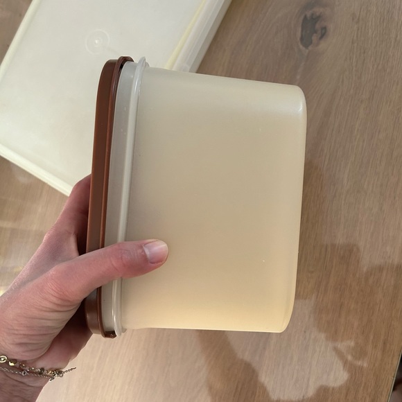 Tupperware set - Picture 4 of 11